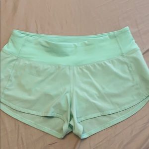 Lululemon speed up short 2.5”